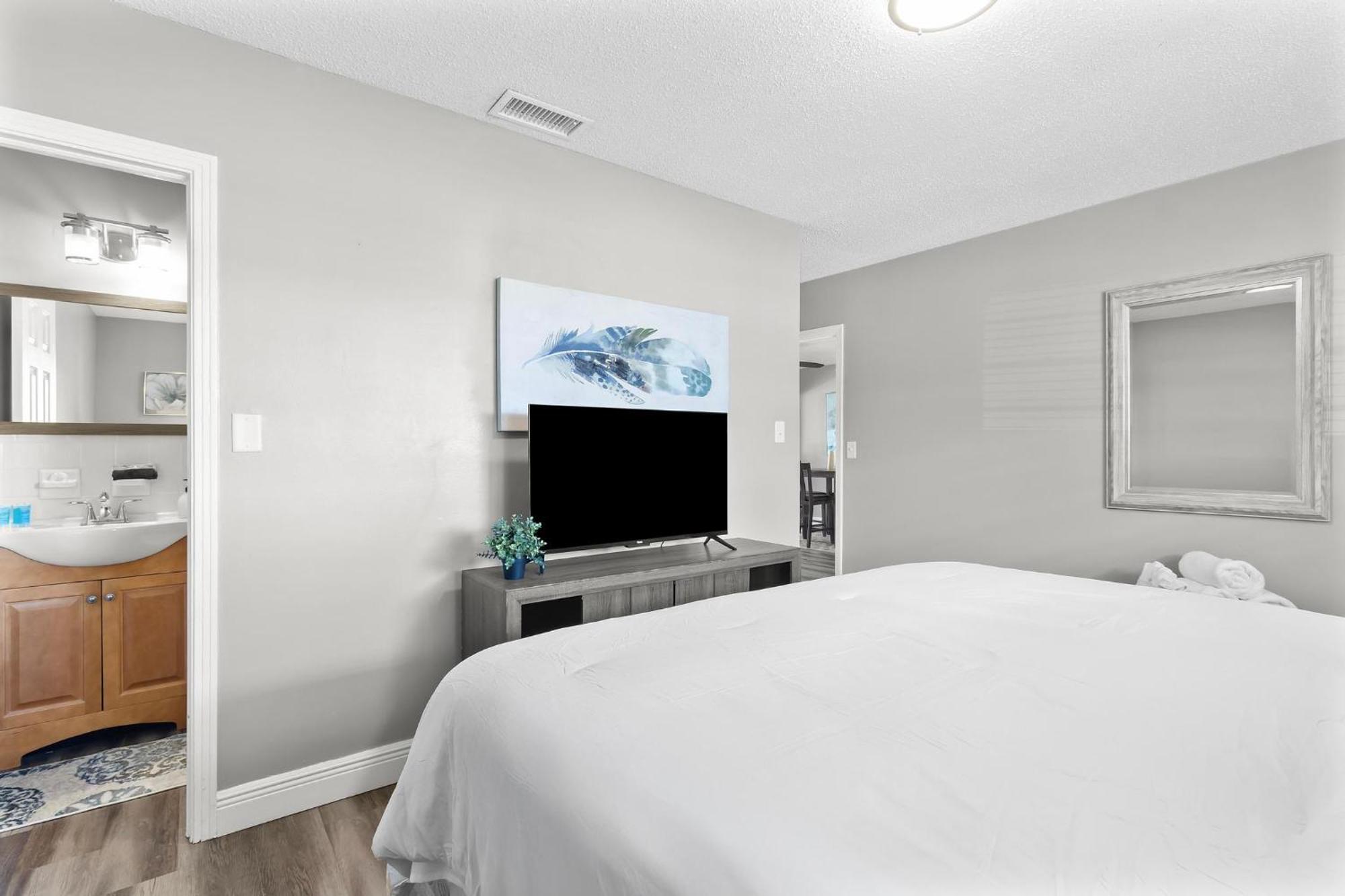 Relaxing Pool Home For Family Getaway Close To Tampa Zoo, Busch Gardens, Restaurants And Shopping! Buitenkant foto